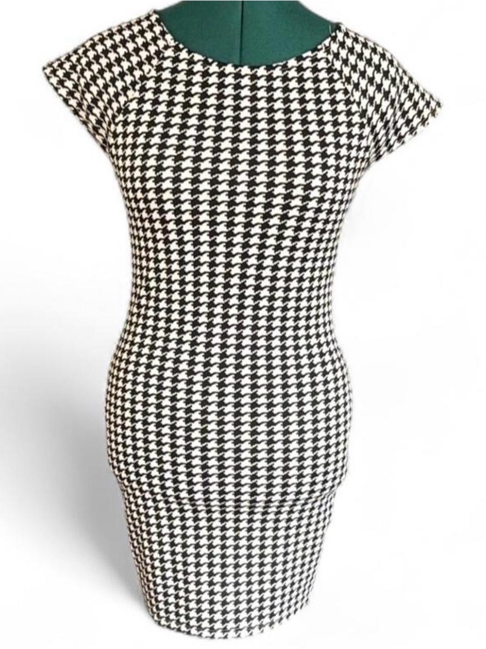 Forever 21 Black and White Houndstooth Mini Dress